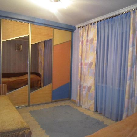 Apartment On Sovetskoy Konstitutsii 15 Brest Buitenkant foto